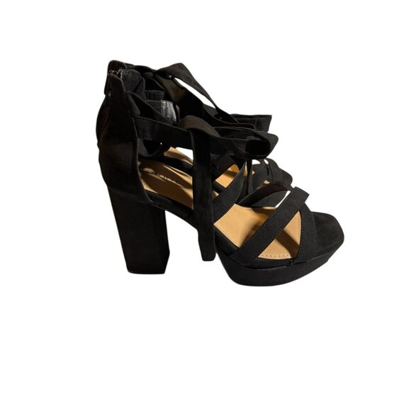 Black Suede Ankle Tie Strappy Block Heel Sandals Back Zipper Closure Size 8WW - Picture 2 of 9